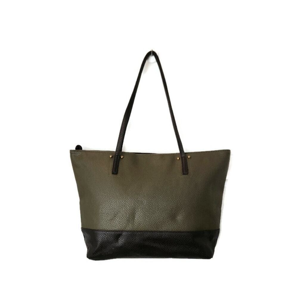 Stone Mountain Women's Green and Brown Pebbled Leather Tote - Picture 2 of 6